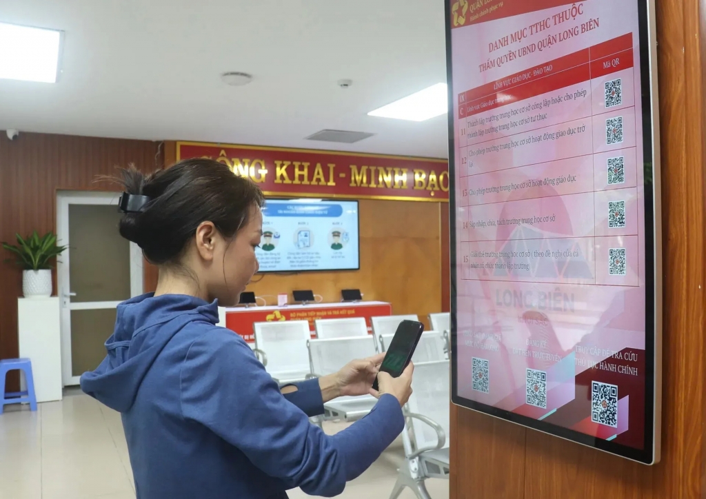 công bố danh mục thủ tục hành chính đủ điều kiện thực hiện dịch vụ công trực tuyến toàn trình và không yêu cầu người dân, doanh nghiệp đến cơ quan công quyền làm thủ tục trực tiếp