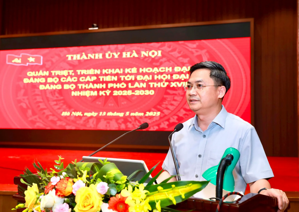 Trưởng ban Tổ chức Thành uỷ Hà Minh Hải trình bày Kế hoạch tổ chức Đại hội Đảng bộ các cấp tiến tới Đại hội đại biểu Đảng bộ TP Hà Nội lần thứ XVIII, nhiệm kỳ 2025-2030.
