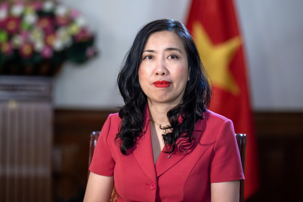 Làm sâu sắc hơn nữa quan hệ Đối tác chiến lược toàn diện với Nga, quan hệ hữu nghị truyền thống với Belarus, Azerbaijan và Kazakhstan